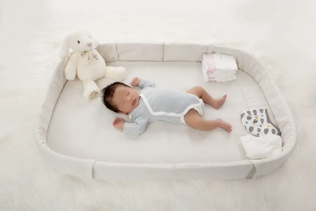 Angel baby box nappy change 