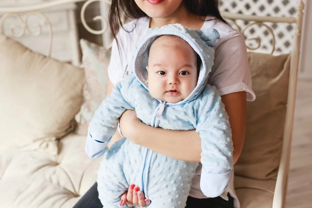 Mindfulness-in-Parenting-Cultivating-Presence-and-Connection-with-Your-Baby-Kiki-Sebby